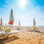 Modern Seaside Escape With Pool Near The Sea * Bibione